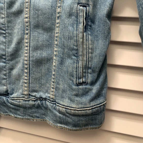 Levi Jean Jacket - Picture 5 of 7